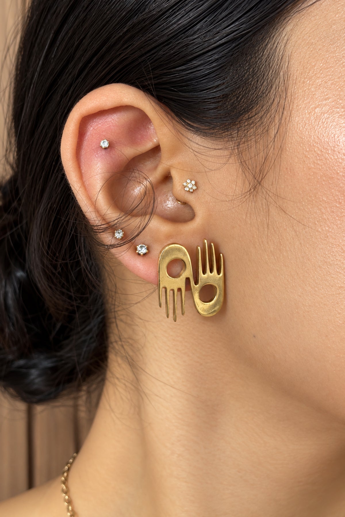 Big Charm Earring