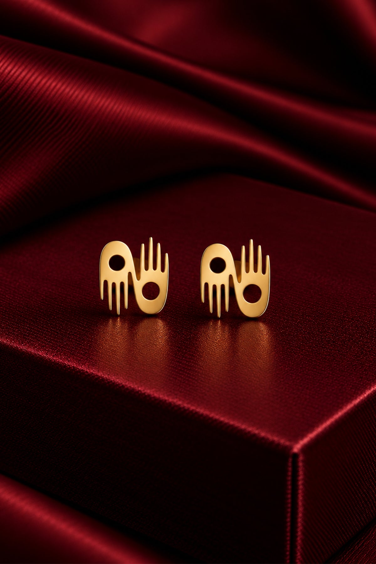 Small Charm Earring